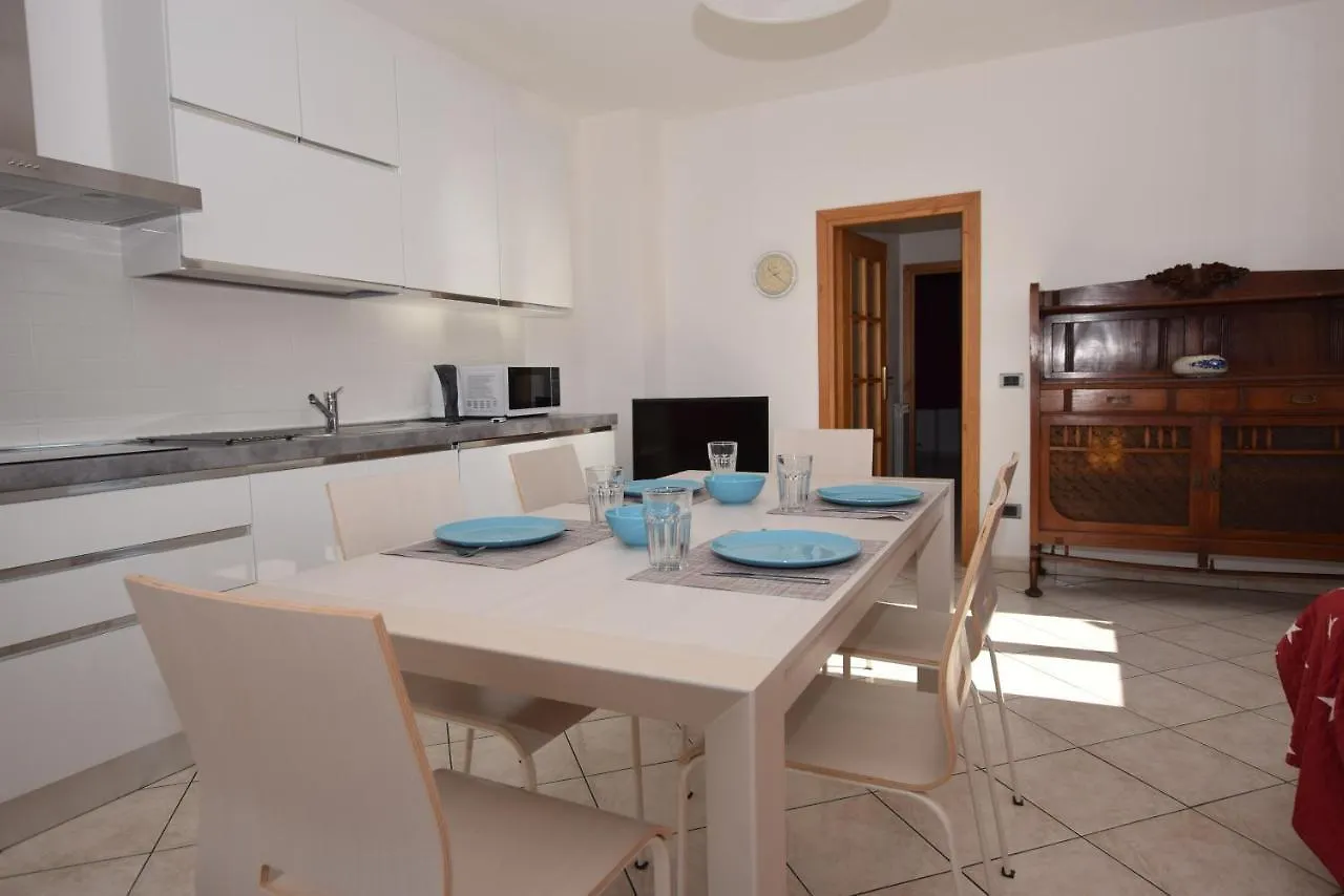 Apartment Appartamento Ciliegio Marina di Campo